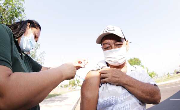 Ministerio de Salud registra una leve disminución de casos de gripe - .::Agencia IP::.