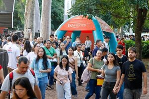 La Secretaría de la Juventud lanza más de 2.000 becas en la Expo Paraguay - .::Agencia IP::.