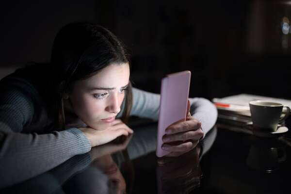 Por TikTok los jóvenes se enteran de anticonceptivos, lamenta doctor - Nacionales - ABC Color