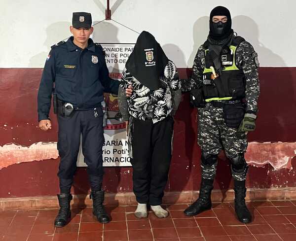 Detienen a presunto asaltante de farmacia en pleno centro de Encarnación