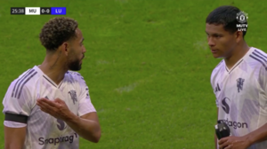 Versus / ¡Diego León con buenos números en su debut en Manchester United!