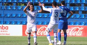 Independiente vence en Villa Elisa | Asociación Paraguaya de Fútbol