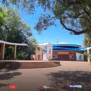 Plogging en el Santuario de la Virgen de Itacuá: Conciencia Ambiental y Cooperativismo - «TVS DIGITAL»