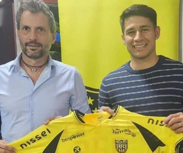 Tito Torres presentó su nuevo club: “Feliz por este paso”