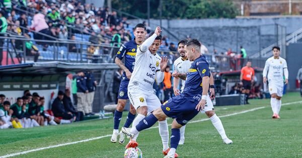 Interesante cara a cara en Itauguá | Asociación Paraguaya de Fútbol