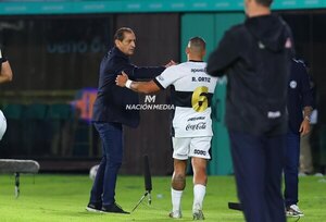 Versus / El pedido especial que hizo Ramón Díaz a los jugadores de Olimpia
