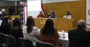 MEC impulsa jornada de capacitación docente sobre pruebas de evaluación educativa