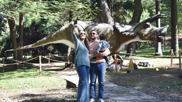 Dino Aventura, en la Quinta de Ykua Satí, hace realidad sueños