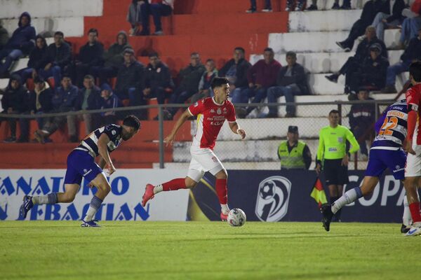 El Gallo Norteño se queda con el triunfo en el Ka’arendy - .::Agencia IP::.