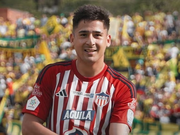 Doblete de Guillermo Paiva para remontada del Junior en Colombia