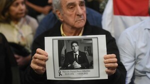 Por 33 años de la masacre de Via d'Amelio homenajean al fiscal Pecci: "Fue un símbolo de lucha"