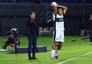 Versus / Con la llegada de Ramón, Olimpia cortó su larga racha sin triunfos en el torneo local