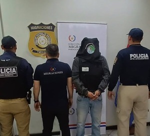 Expulsan a dos brasileños por graves antecedentes: uno sería del PCC - ADN Digital