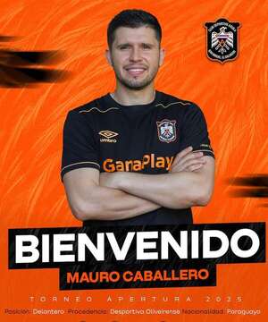 Maurito Caballero, en Águila de El Salvador - Fútbol - ABC Color