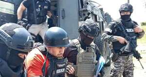La Nación / Extraditan a EE. UU. al mayor narcotraficante ecuatoriano y líder de Los Choneros