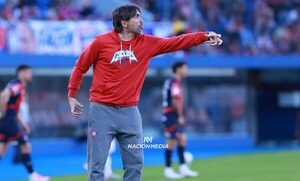 Versus / Diego Martínez: "El equipo mereció ganar, nos toca perder dos puntos"