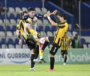 Guaraní y Trinidense, a mano en Itauguá - Fútbol - ABC Color