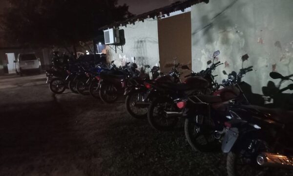 En operativo «anticarreras» incautan 12 motos en Mallorquín