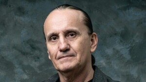“Las instituciones deben recuperar su poder de gestión y no depender de intereses particulares”