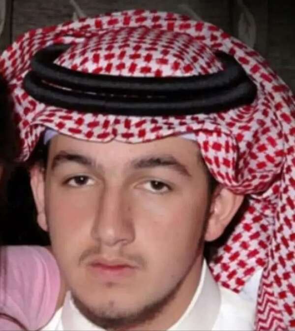 Murió el “príncipe durmiente” de Arabia Saudita tras 20 años en coma - Gente - ABC Color