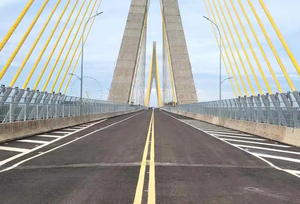 Debaten en Foz sobre condiciones de apertura del Puente de la Integración - La Clave