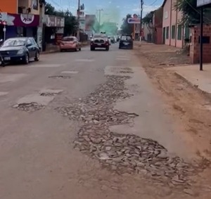 Calle de Minga Guazú está destruida