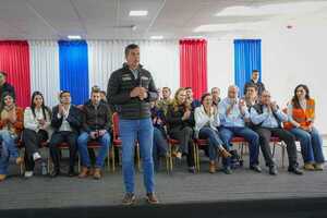 Presidente Peña anunció construcción del Gran Hospital del Este y la gente duda - La Clave