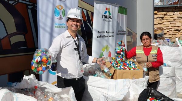 Visitantes de la Expo pueden ayudar a recicladores y ganar plantines en el stand de ITAIPU