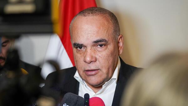 Bachi Núñez dice que pedirá a Peña presentar reforma de transporte a más tardar este martes