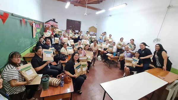 Docentes rinden examen del MEC este miércoles