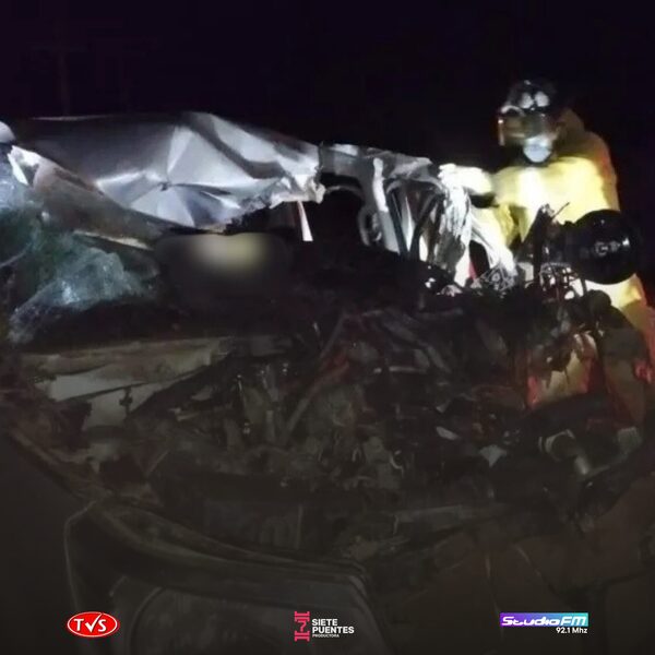 TRÁGICO ACCIDENTE EN SAN JUAN BAUTISTA: UN MUERTO Y UN HERIDO EN CHOQUE FRONTAL - «TVS DIGITAL»
