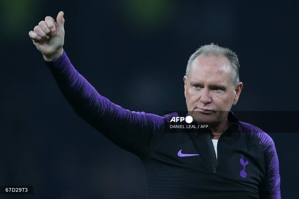 Versus / Exfutbolista inglés Paul Gascoigne, hospitalizado tras desvanecimiento