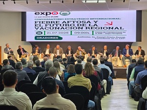 Conversatorio de aftosa, mercados cárnicos y Expo Paraguay