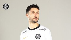 Olimpia oficializa a Rodrigo Pérez