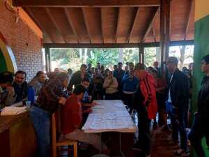 Unas 260 familias del asentamiento Canaan de Limpio lograrán la titulación de sus tierras - El Trueno
