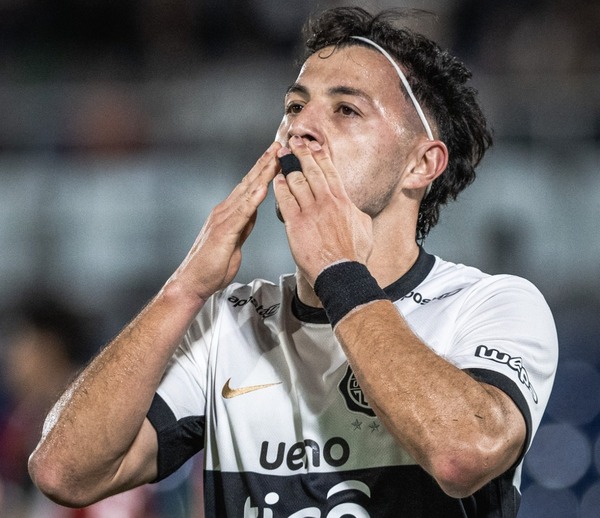 Sebas Ferreira será baja en Olimpia por una fractura en el quinto metatarsiano - trece