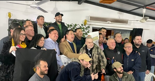 Payo y Nakayama impulsan un bloque propio en Central y tensionan la unidad opositora