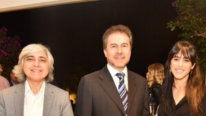 Agasajo de despedida a diplomático de la UE