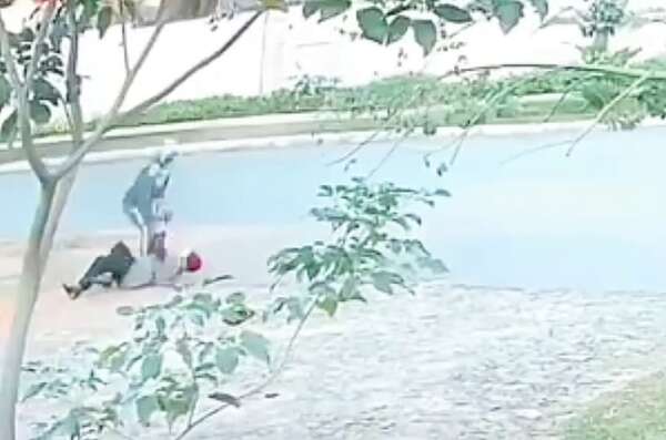 Vídeo: motochorros asaltan a mujer de 74 años en Luque - Policiales - ABC Color
