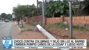 Chocó contra varias columnas y dejó a un barrio en terrible caos