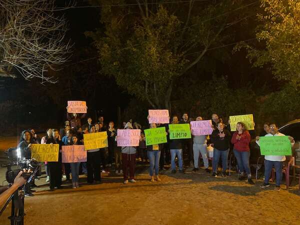Capiatá: vecinos exigen cierre de planta asfáltica por contaminación - Nacionales - ABC Color
