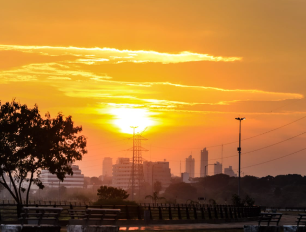 Martes con mañana fresca y tarde calurosa, según Meteorología