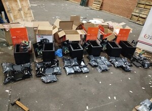 Hallan marihuana en amplificadores provenientes de Miami