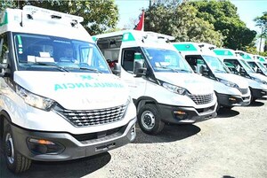 Segundo lote: 15 nuevas ambulancias de un total de 206 unidades fueron entregadas al MSPYBS | DIARIO PRIMERA PLANA