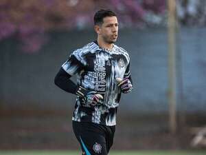 Newell’s vuelve a la carga por Juan Espínola tras la salida de Keylor Navas - Olimpia - ABC Color