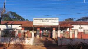 Docente denuncia persecución laboral y abuso de poder en colegio de San Pedro - Nacionales - ABC Color