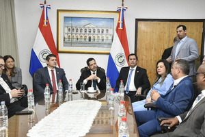 Latorre se reunió con legisladores y empresarios brasileños