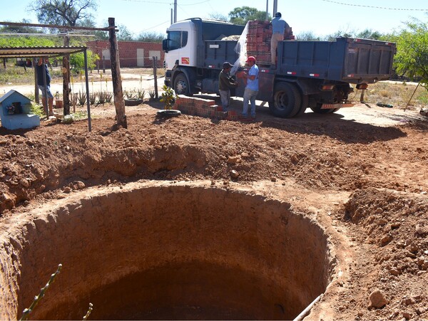 Barreras para el acceso al agua en el Chaco: «No todos pueden financiar su propio aljibe»