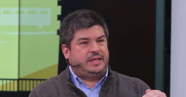 La Nación / Abdo offshore: “Le va a hacer muy bien a la República que se investigue”, dice Santagada