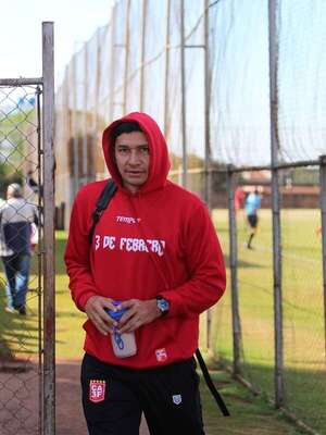 Todo listo para el inicio del Campeonato Nacional B de la UFI - Fútbol de Ascenso de Paraguay - ABC Color